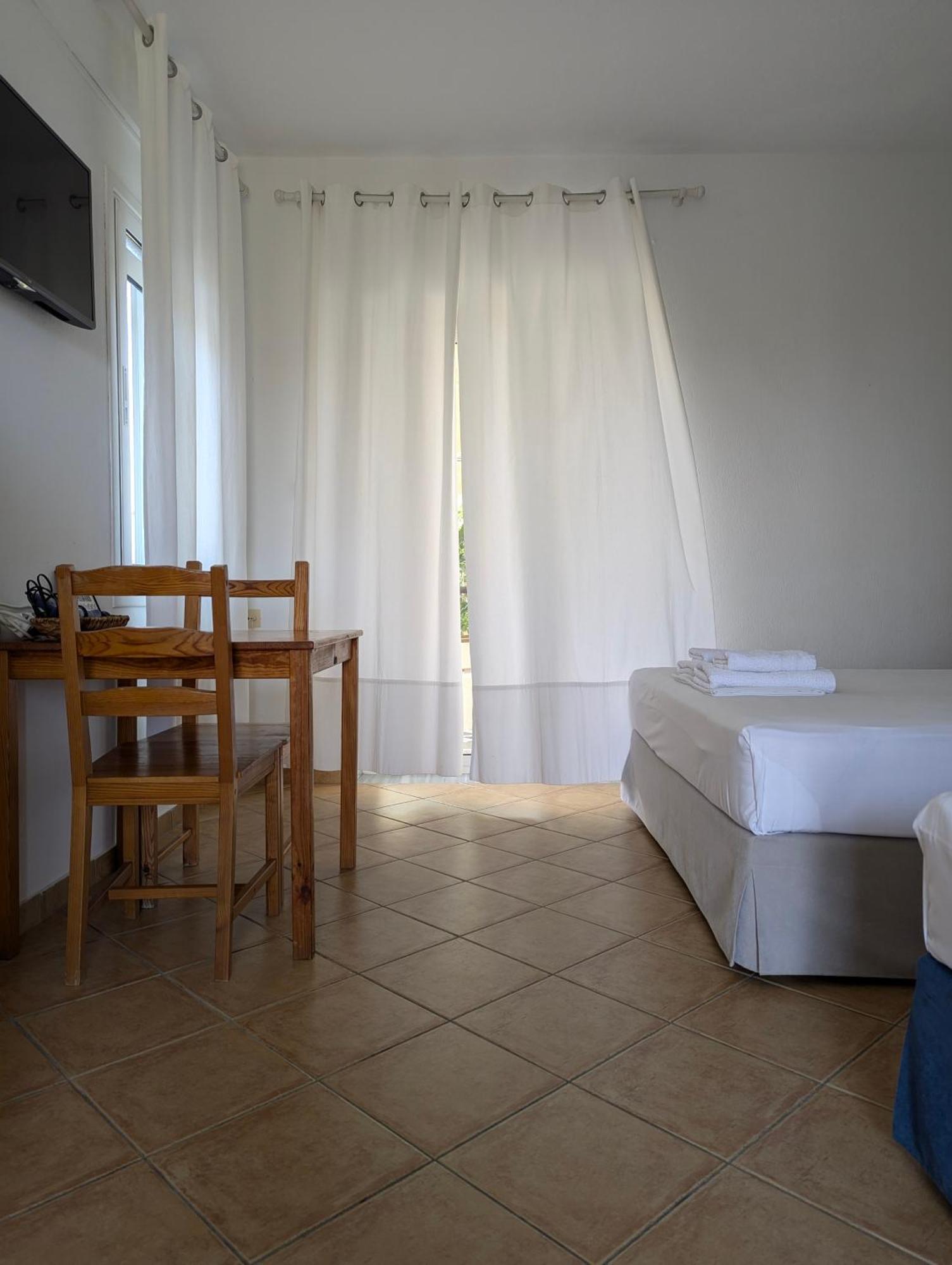Avgerou Studios And Apartments Psakoudia Ngoại thất bức ảnh