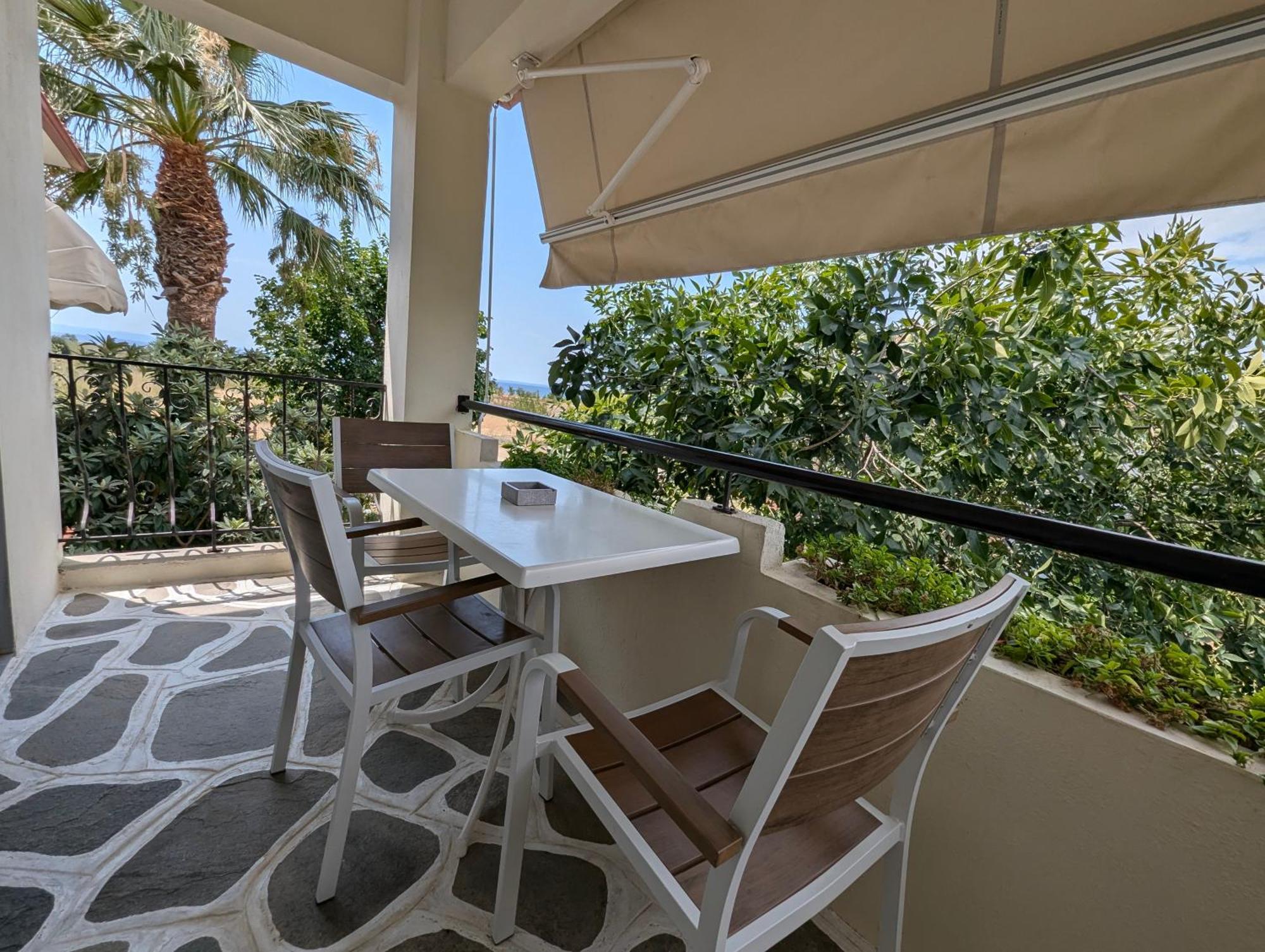 Avgerou Studios And Apartments Psakoudia Ngoại thất bức ảnh